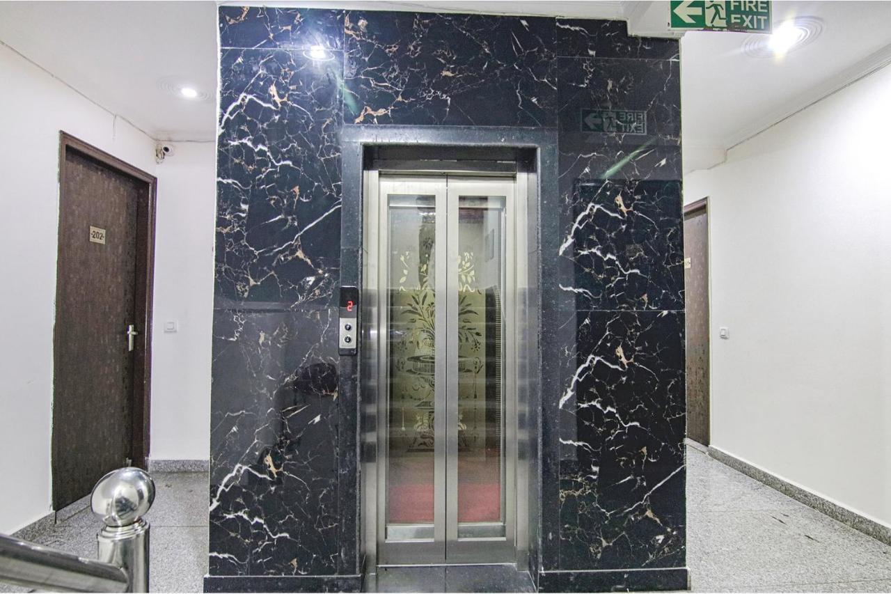 Fabhotel Airport Avalon Near Igi Airport New Delhi Exterior photo